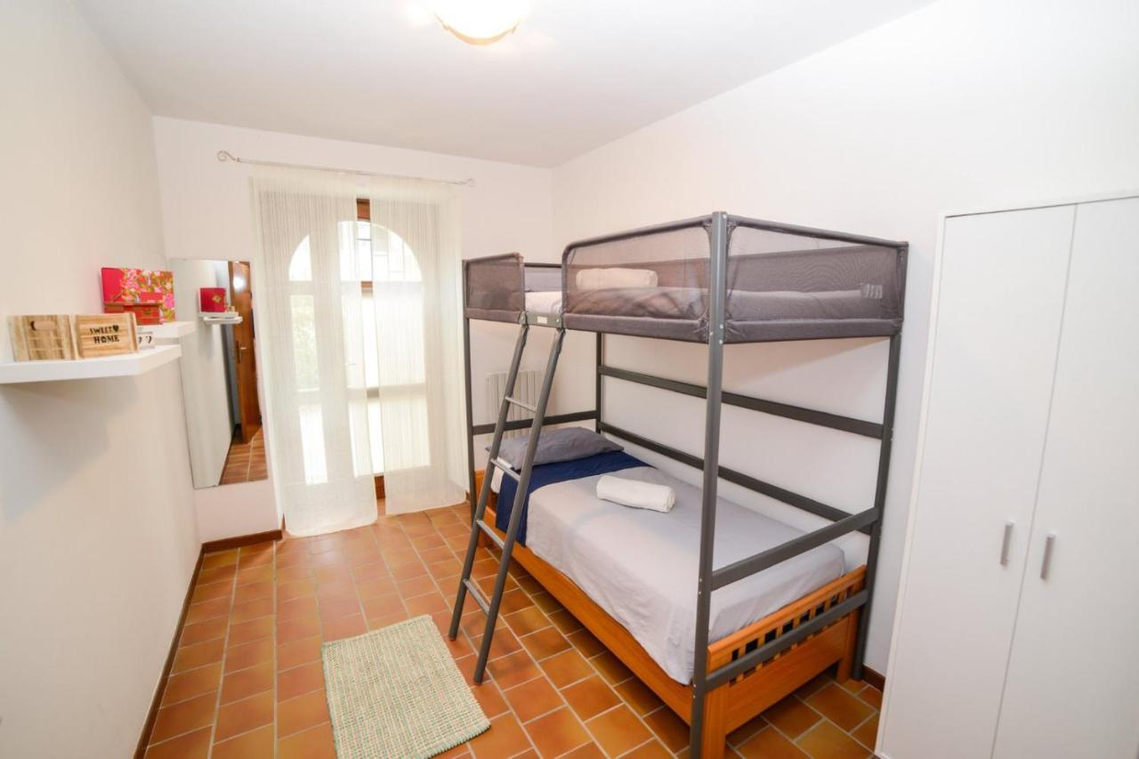 Loft Free Parking Agli Ulivi Moderno E Spazioso 佩斯基耶拉德加达 外观 照片